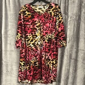 Pink and Yellow V-Neck Tunic with 3/4 Sleeves